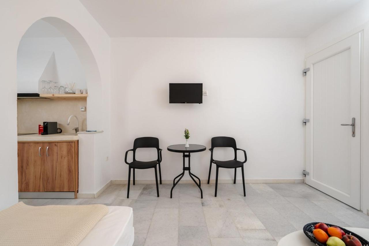 Celestial Seaview Apartments- Apollon Naxos City Dış mekan fotoğraf